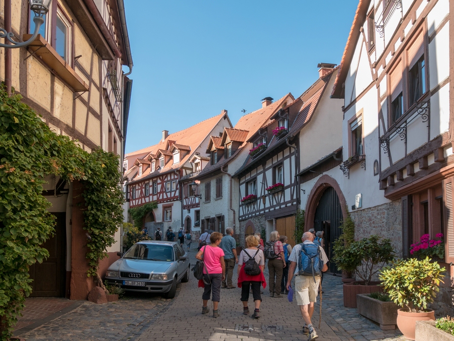 durch die Altstadt von Weinheim