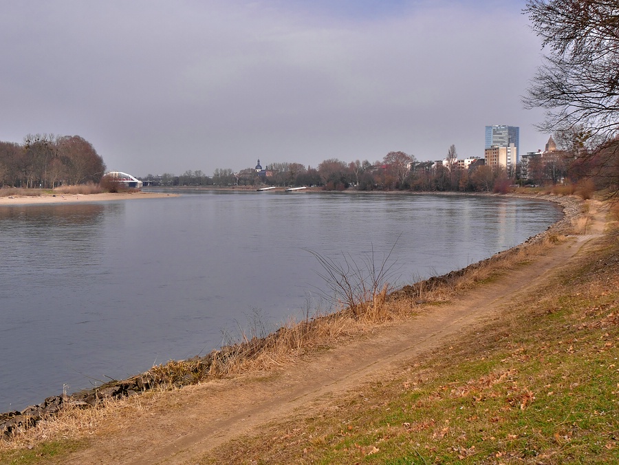 Wandergruppe am Wasserturm