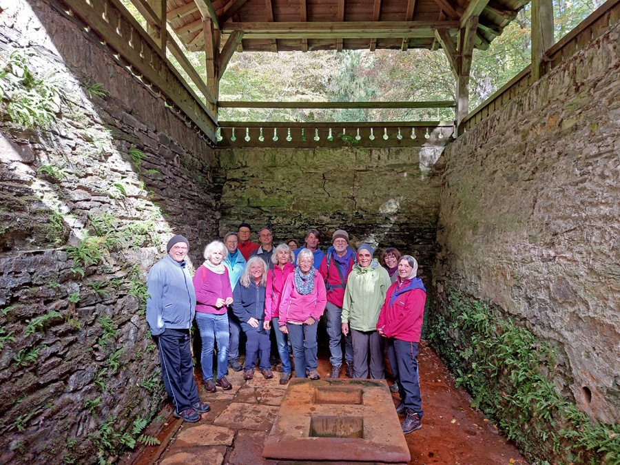 Gruppe-am-Werkerbrunnen