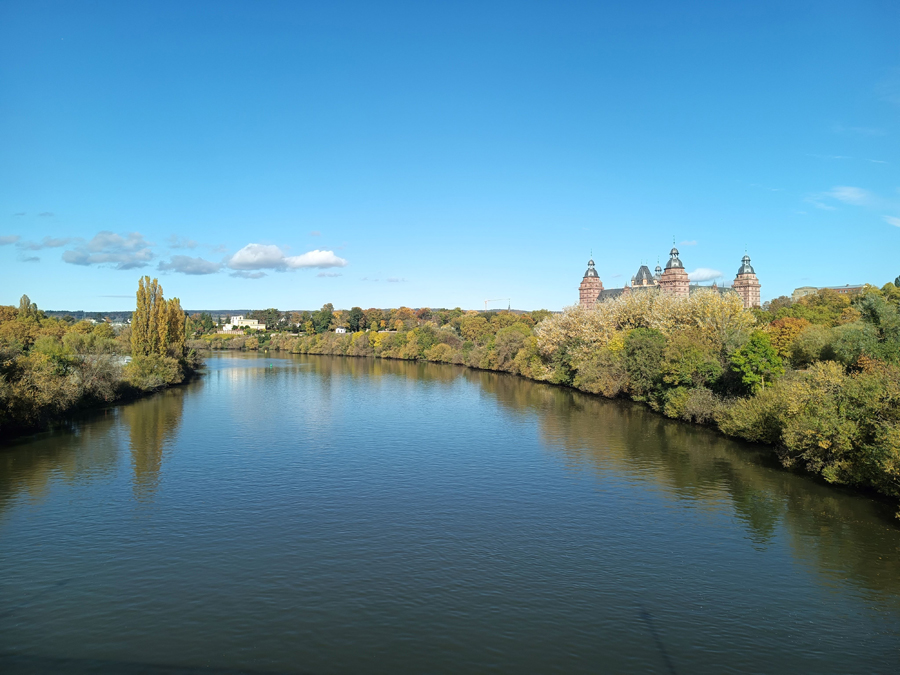 Schloss-Johannisburg