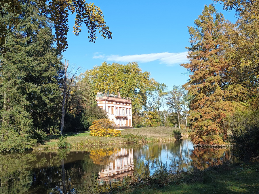 Schloss-Schoenbusch