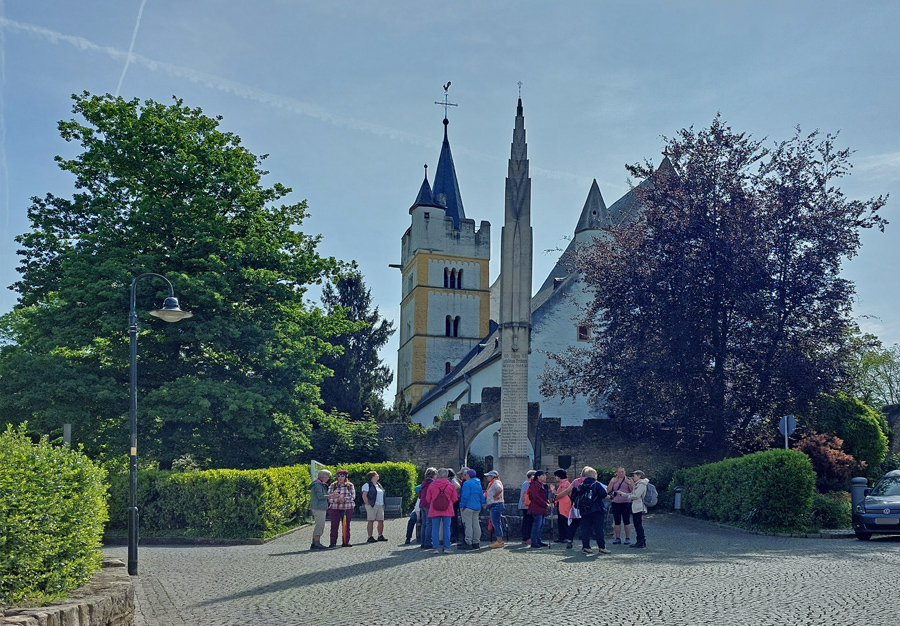 Burgkirche2