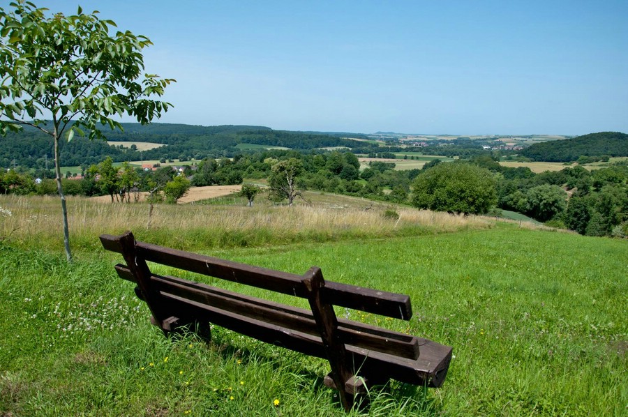 Roßbergblick von Affhöllerbach aus